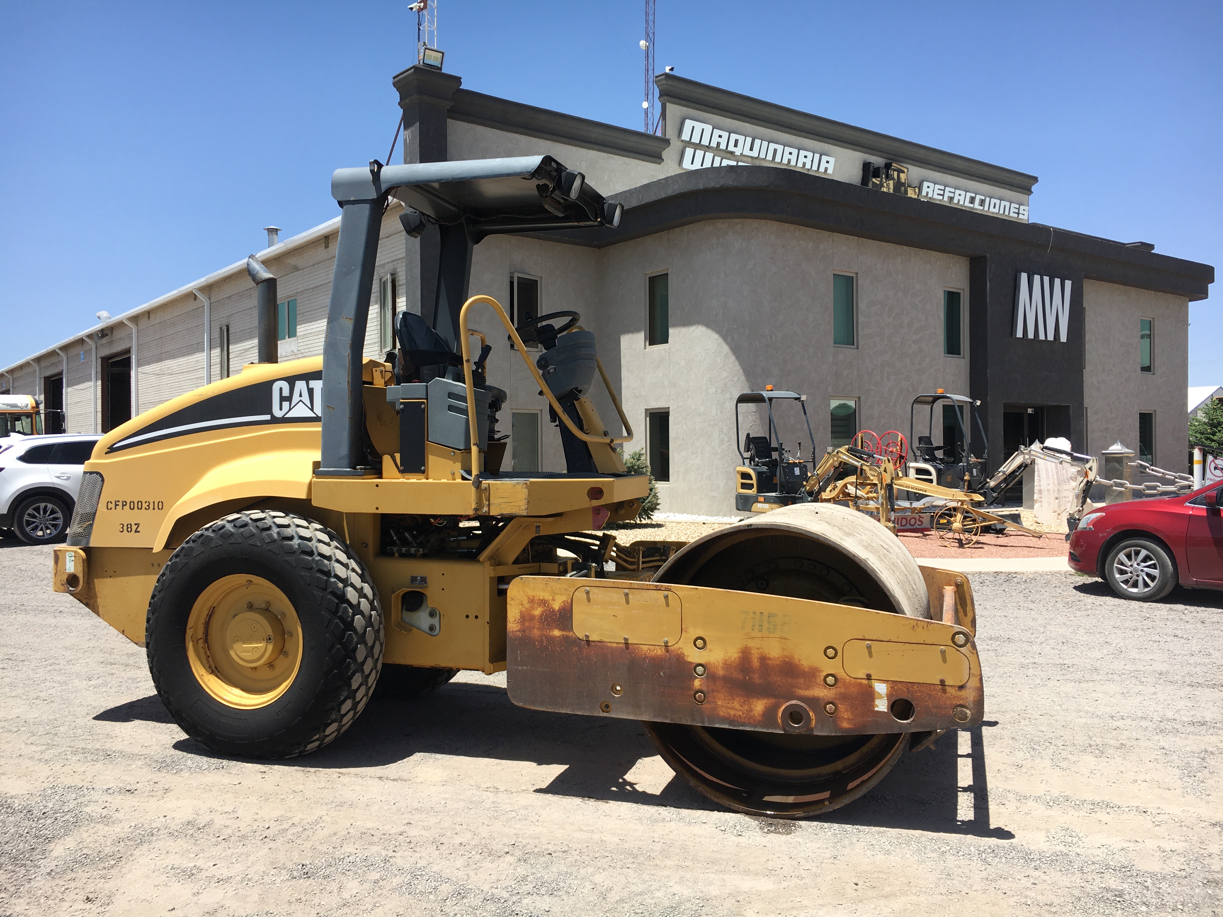 ./imagenes/INVOICE/2019/16609/COMPACTADOR CAT_CS433E (1).JPG